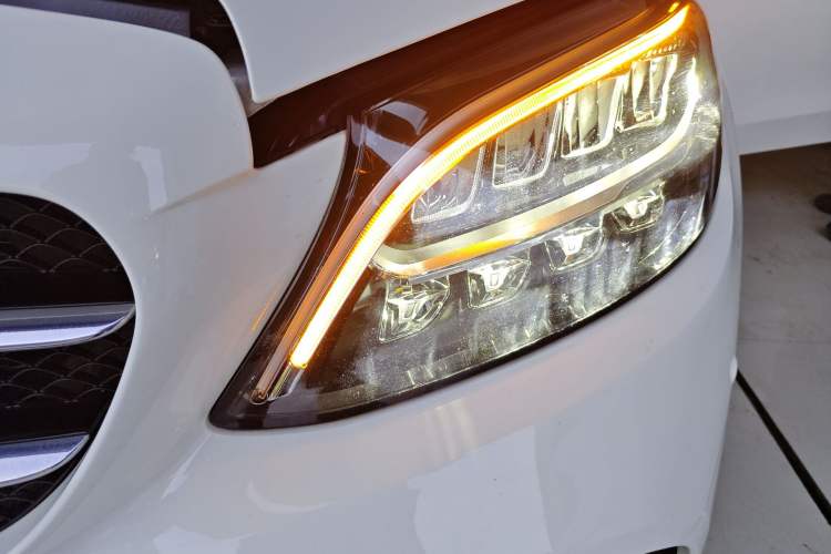 Used Mercedes-Benz C-Class 2019 C 260 Sport Edition Left Front Headlight