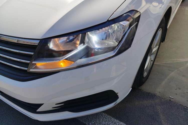 Used Volkswagen Lavida 2019 Lavida Start 1.5L Automatic Trendy Version China VI Standard Left Front Headlight