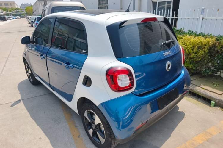 Used smart forfour 2018 1.0L 52kW Passion Edition
