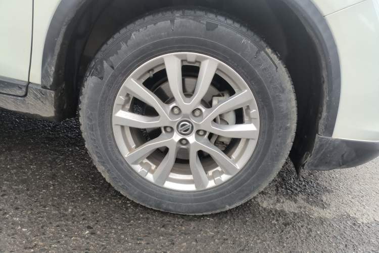 Used Nissan X-Trail 2020 2.0L XL ITS CVT 2WD SmartConnect Comfort Edition Right Front Wheel Hub