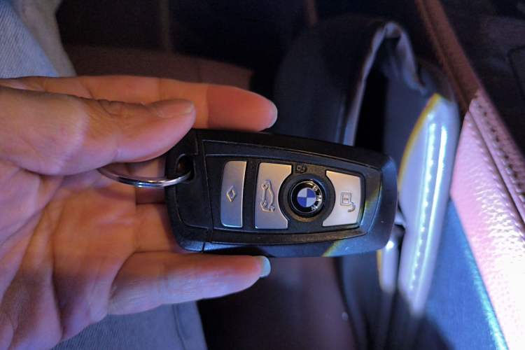 Used BMW 5 Series 2017 525Li Leading Model Vehicle Key