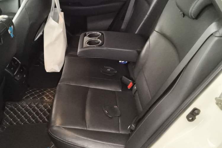 Used Subaru Outback 2017 2.5i Sport Navigation Edition with EyeSight Left Rear Seat