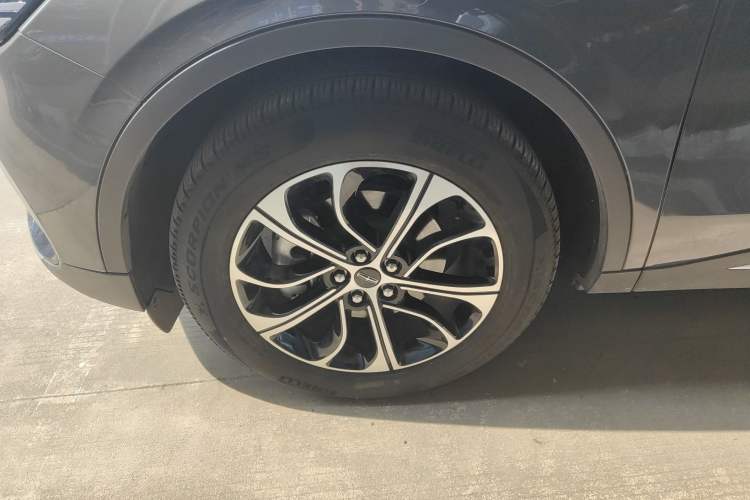 Used Lincoln Nautilus 2025 2.0T Four-Wheel Drive Luxury Edition
