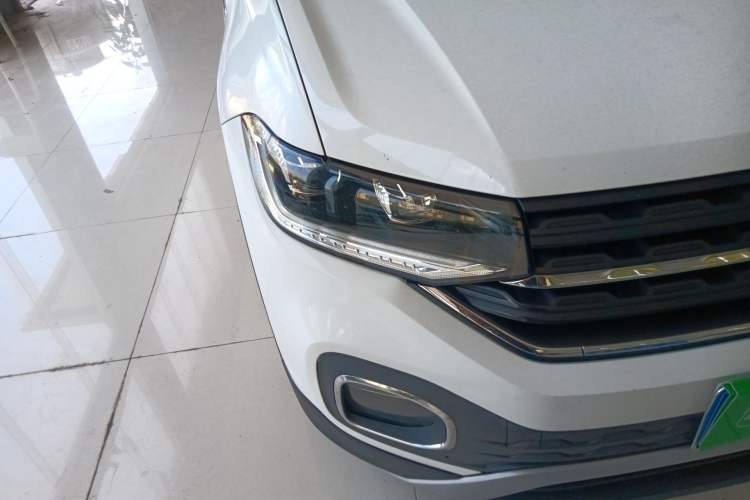 Used Volkswagen Tacqua 2020 1.5L Automatic Yue