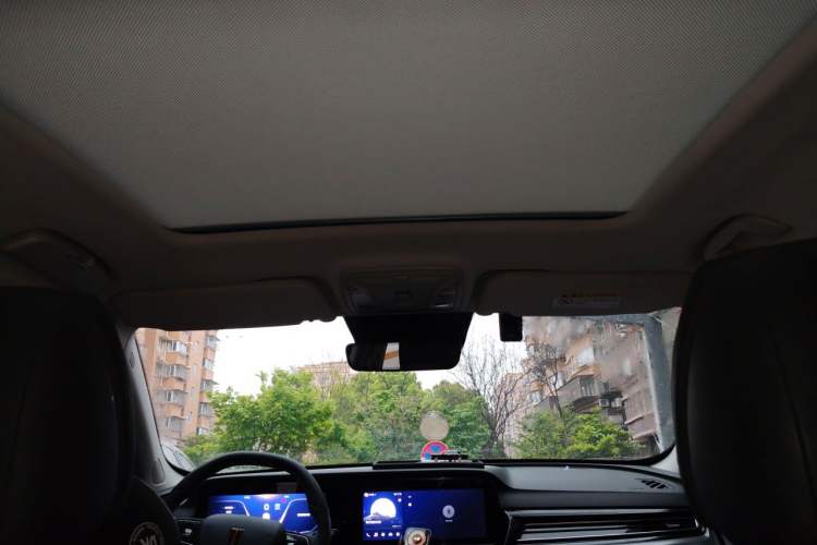 Used Hongqi HS5 2023 2.0T Qixiang Pro Edition Headliner