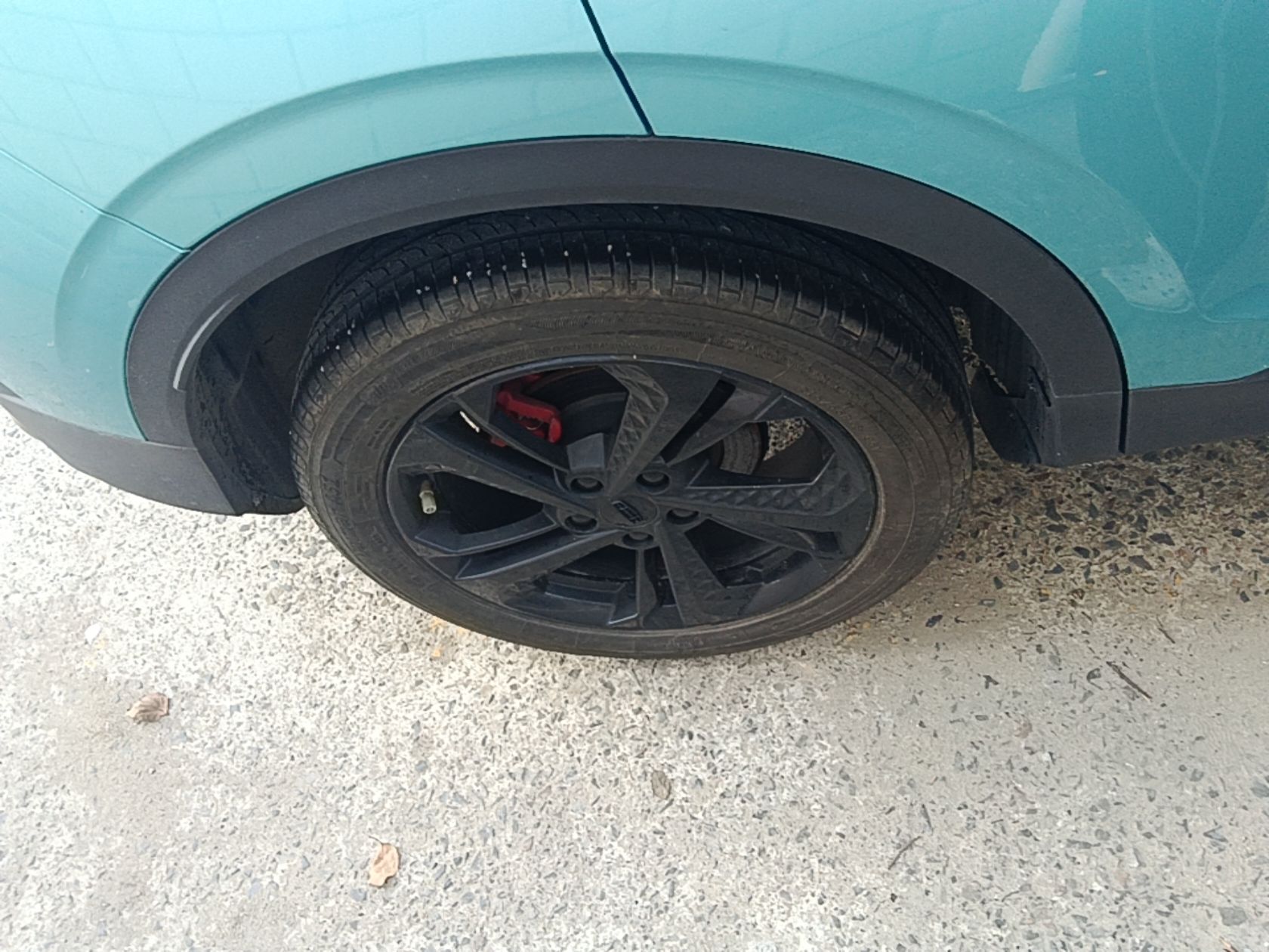 Geely Auto Coolray 2022 Bin Yue COOL 1.5TD DCT Ignite Edition — снимка 11