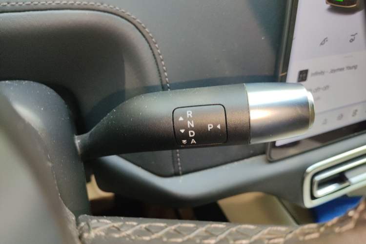 Used Li Auto L9 2022 Max model