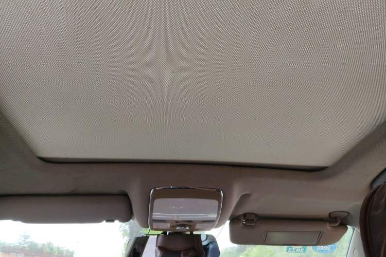 Used Zotye T600 2016 2.0T DCT Prestige Edition Headliner