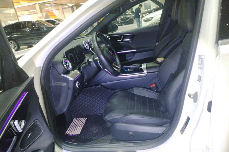 Used Mercedes-Benz C-Class 2023 Restyled C 260 L Sport Edition Left Front Seat