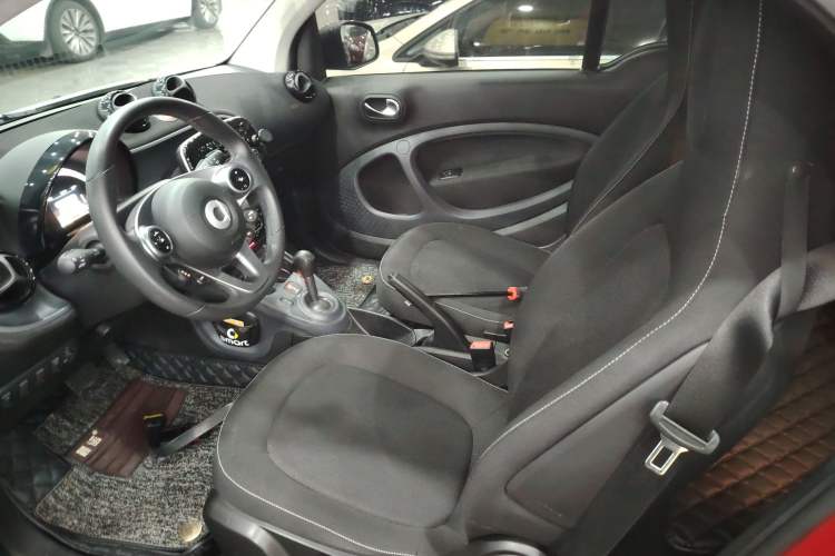 Used smart fortwo 2015 1.0L 52 kW Hardtop Passion Edition