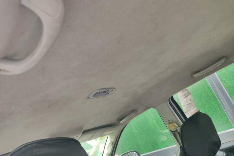 Used Foton Tunland 2017 2.8T E3 Diesel Two-Wheel Drive Elite Edition BJ493ZLQ4
