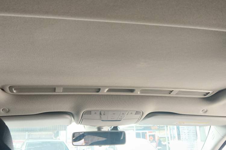 Used Mercedes-Benz C-Class 2019 C 180 L Fashion Edition Sport Version Headliner