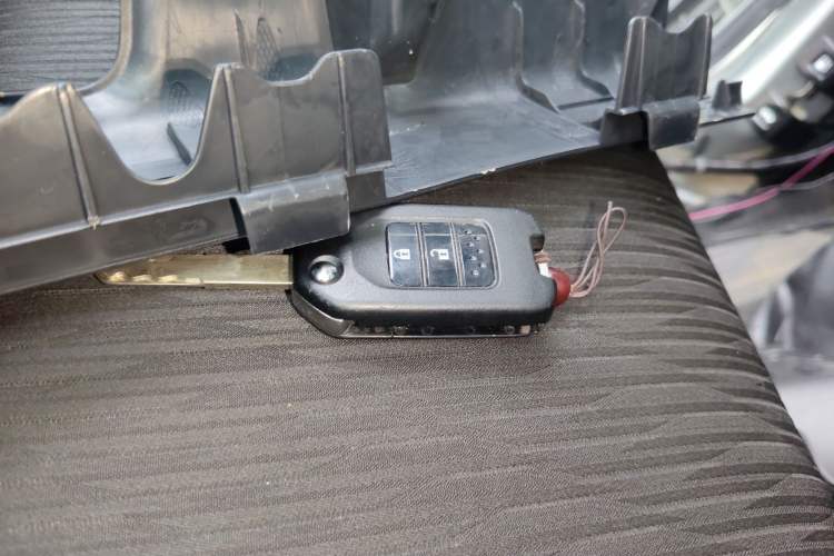 Used Honda Vezel 2020 1.5L CVT Pioneer Edition Vehicle Key