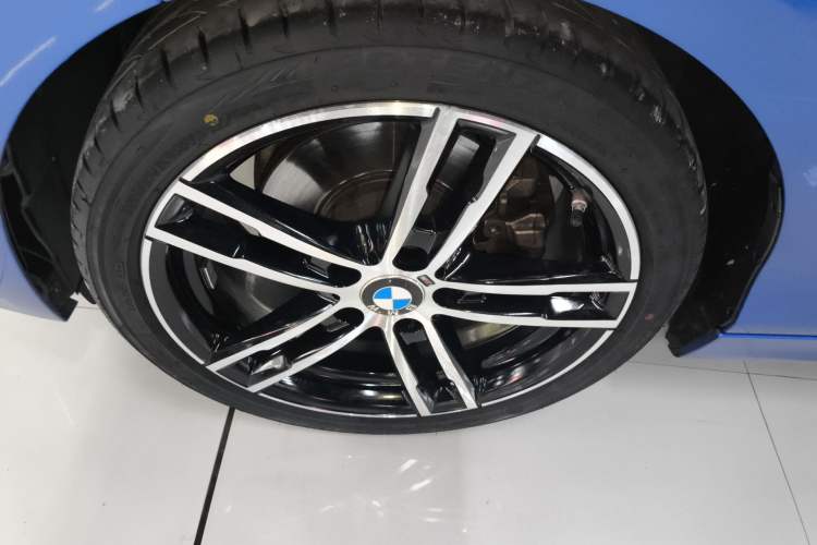 Used BMW 2 Series 2019 225i Convertible Coupe Luxury Edition M Sport Package
