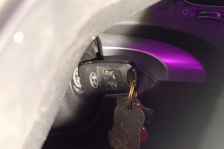 Used Kia Sorento 2013 2.2T 5-Seater Diesel Comfort Edition