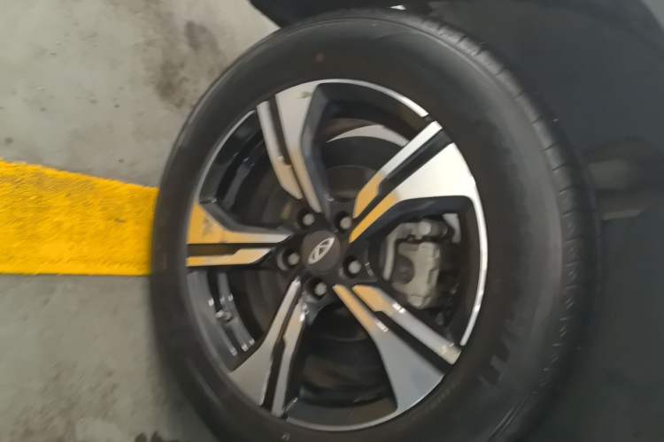 Used Chery Tiggo 5x 2020 1.5L CVT Fashion Edition Right Rear Wheel Hub