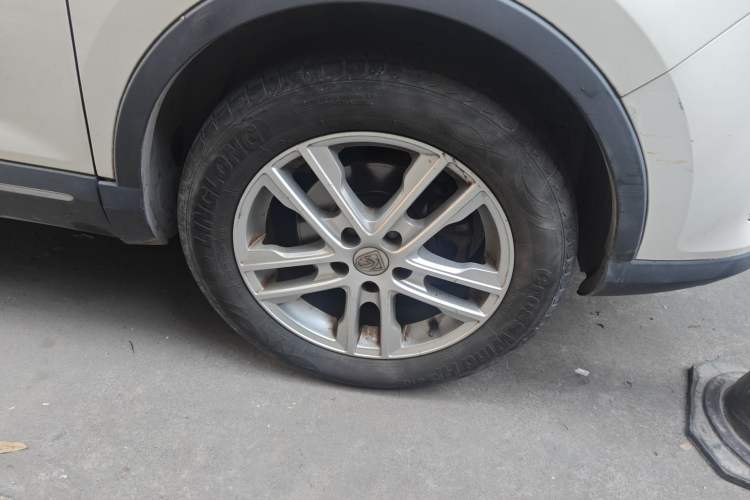 Used Baojun 560 2016 1.8L Manual Comfort Edition
