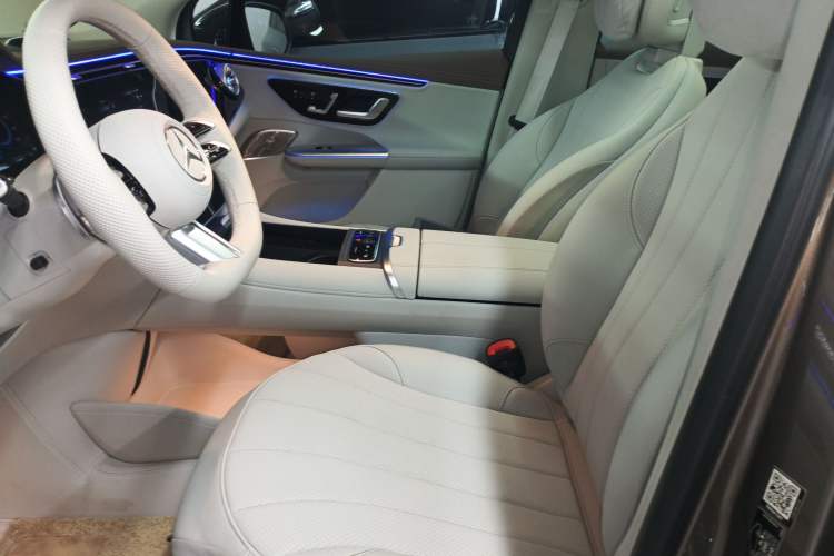 Used Mercedes-Benz EQE SUV 2024 500 4MATIC Flagship Edition Left Front Seat