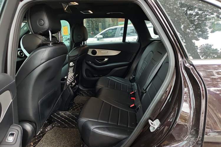 Used Mercedes-Benz GLC 2021 GLC 260 L 4MATIC Dynamic Edition
