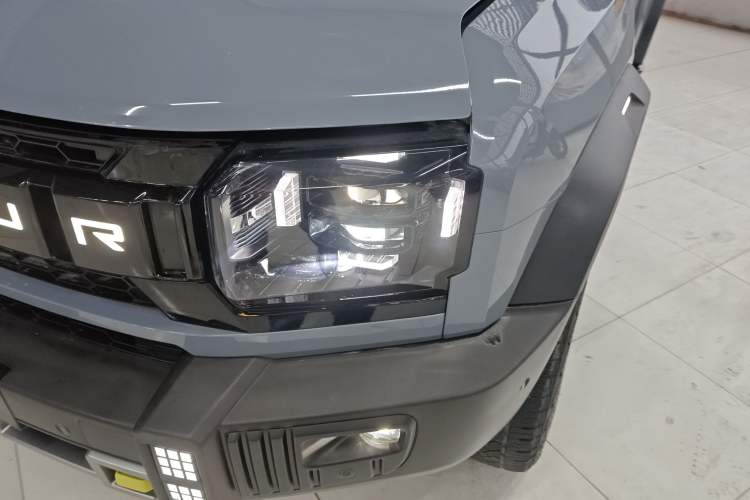 Used JETOUR Traveler 2023 2.0T All-Wheel Drive CrossPRO+