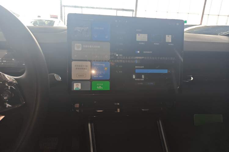 Used Livan Livan 7 2024 605 km Glory Edition