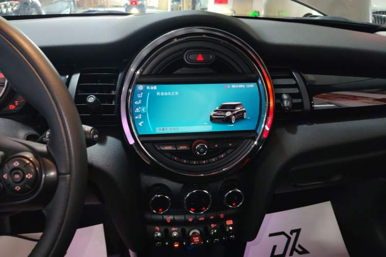Used MINI 2019 1.5T COOPER Artist Audio And AC Panel