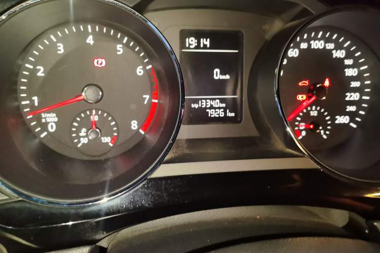 Used Volkswagen Sagitar 2015 230TSI Manual Comfort Version