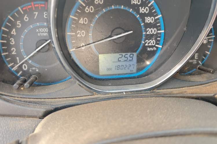 Used Toyota Vios 2014 1.5L Manual ZhiZhen Edition Odometer Close Up