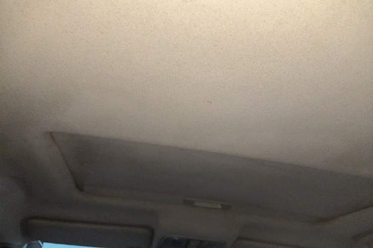 Used CHANGAN CS75 2014 2.0L Manual Luxury Version China V Standard
