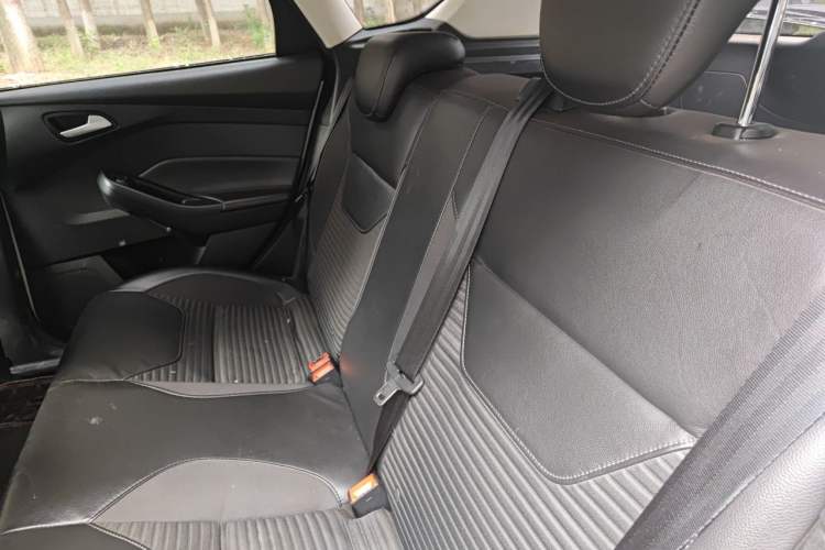 Used Ford Focus 2015 Hatchback EcoBoost 125 Automatic Supreme Style Edition

