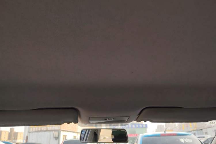 Used Volkswagen Jetta 2013 1.6L Manual Fashion Edition
