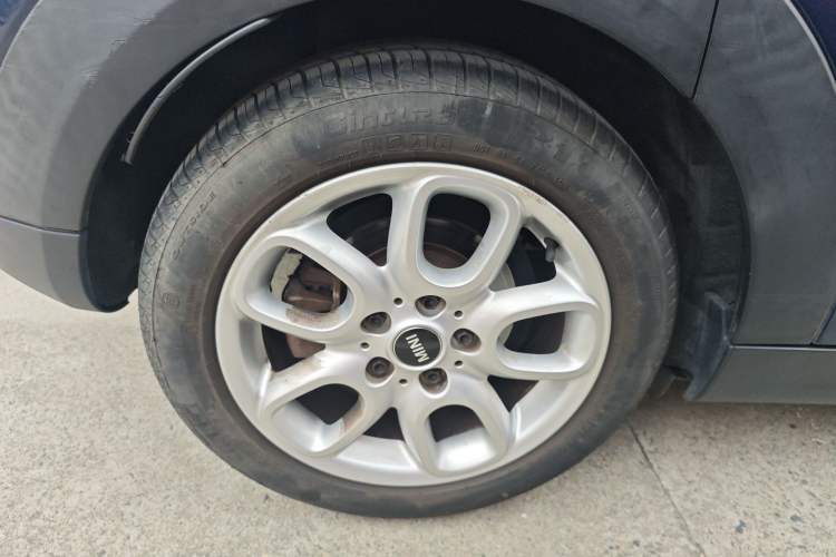 Used MINI 2015 1.5T COOPER Fun Five-Door Edition Exterior 5