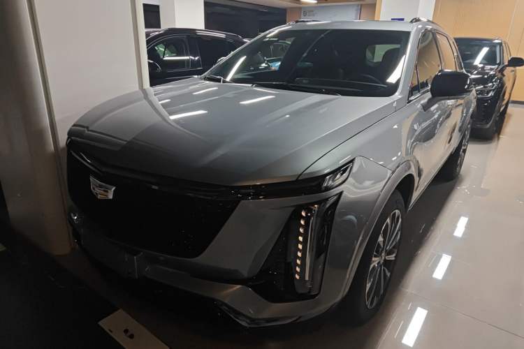 Used Cadillac XT5 2025 2.0T Luxury Version