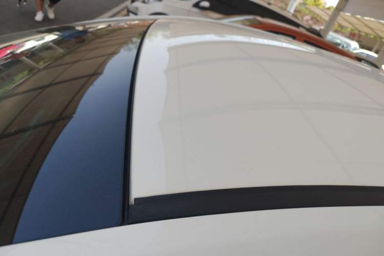 Used Geely Auto Emgrand 2019 Leading Edition 1.5L CVT Luxury Model China VI Standard Roof