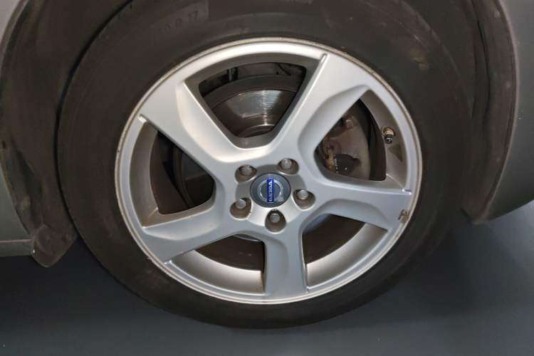 Used Volvo V60 2013 T5 Zhiya Edition