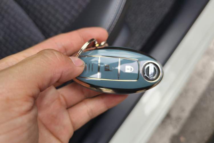 Used Nissan Tiida 2019 1.6L CVT Smart Drive Version China VI Standard