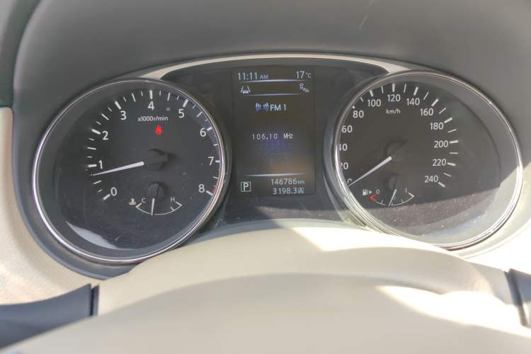 Used Nissan X-Trail 2014 2.5L CVT Ultimate Edition 4WD Instrument Cluster
