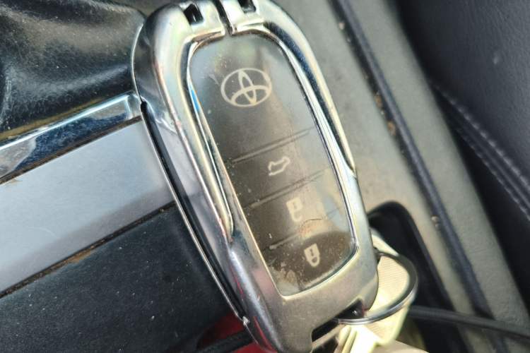 Used Toyota Prado 2016 2.7L Automatic Standard Edition Vehicle Key