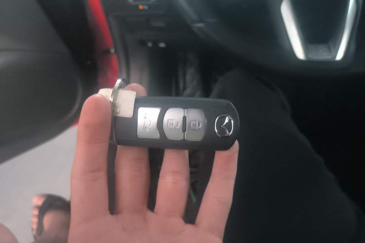 Used Mazda Atenza 2020 2.0L Blue Sky Luxury Edition