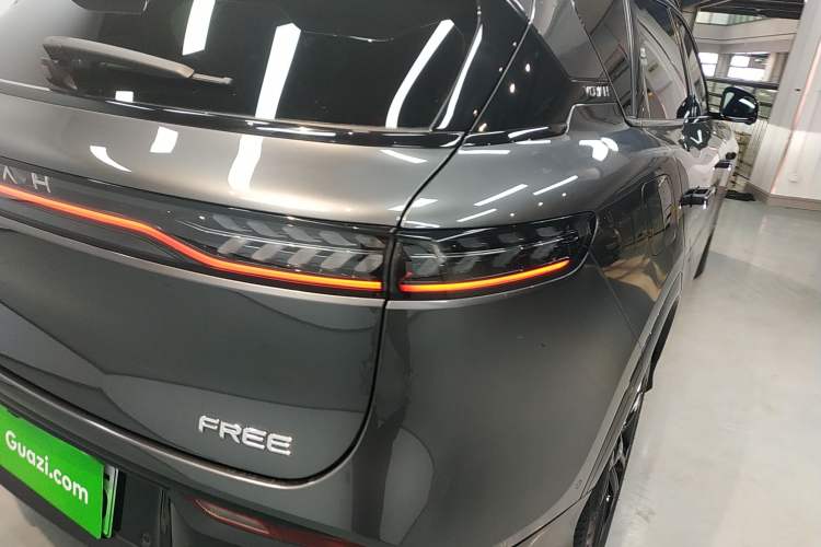 Used VOYAH FREE 2025 318 318 km Rear-Drive Touring Edition
