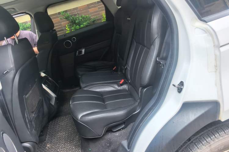 Used Land Rover Range Sport 2017 3.0 SC V6 SE Left Rear Seat