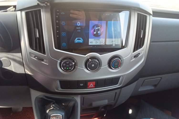 Used Dongfeng Yufeng 