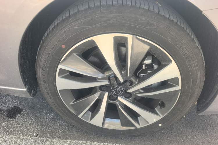 Used Peugeot 408 2024 360THP "Da Da" Model – Latou Edition Right Front Wheel Hub