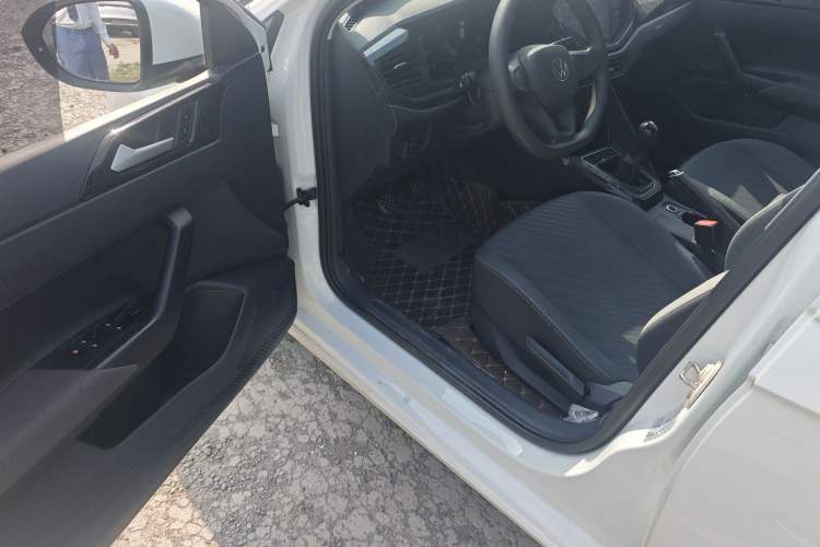 Used Volkswagen Lavida 2023 New Sharp 1.5L Manual New Comfort Edition Driver Seat