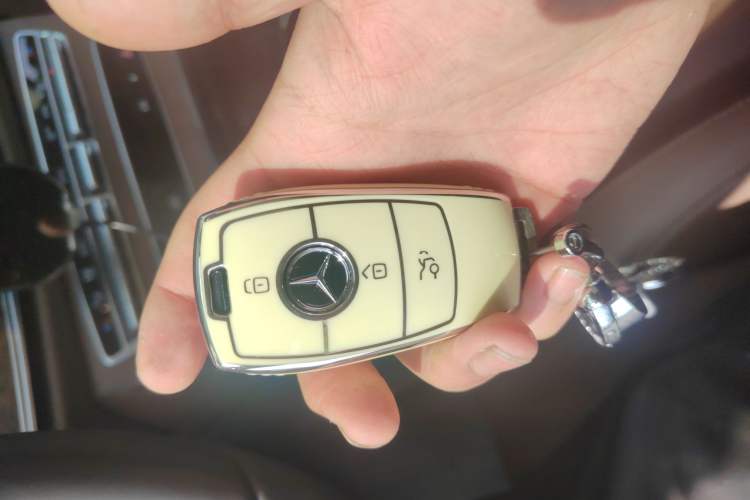 Used Mercedes-Benz E-Class 2023 E 300 L Luxury Model