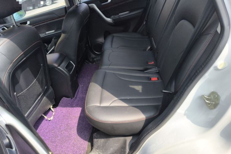 Used Haval H6 2015 Sport Edition 1.5T Manual Two-Wheel Drive Elite Model Left Rear Seat
