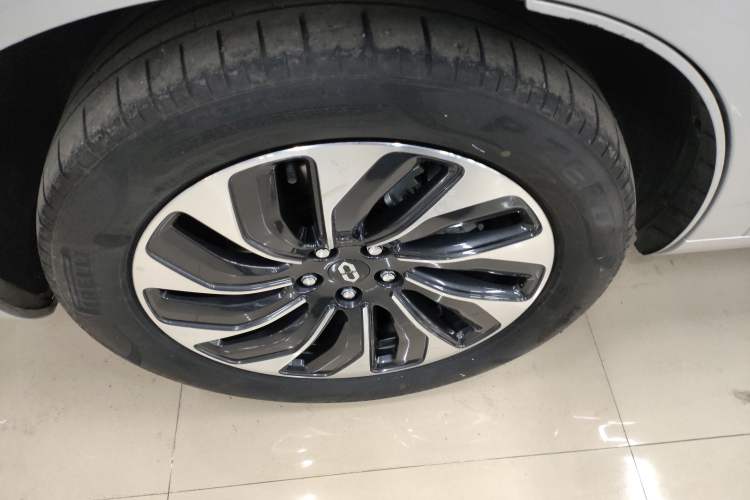 Used Hima AITO M7 2024 1.5T Intelligent Driving 4WD Max Edition 5 Seats
