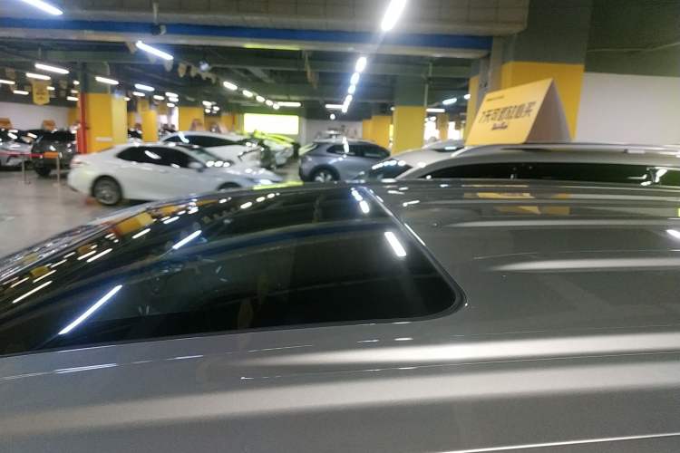 Used Buick GL8 2021 ES Land Cruiser 653T Luxury Edition
