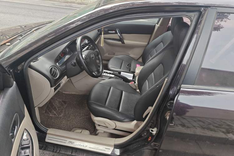 Used Mazda 6 2012 2.0L Automatic Ultra-Luxury Version
