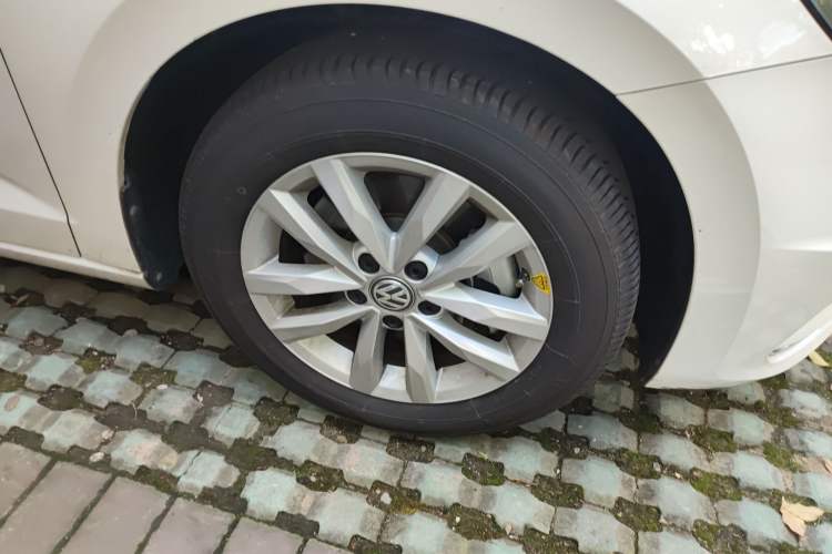 Used Volkswagen Touran 2018 Volkswagen Touran L 280TSI DSG Comfort Edition 7 Seats China V Emission Standard